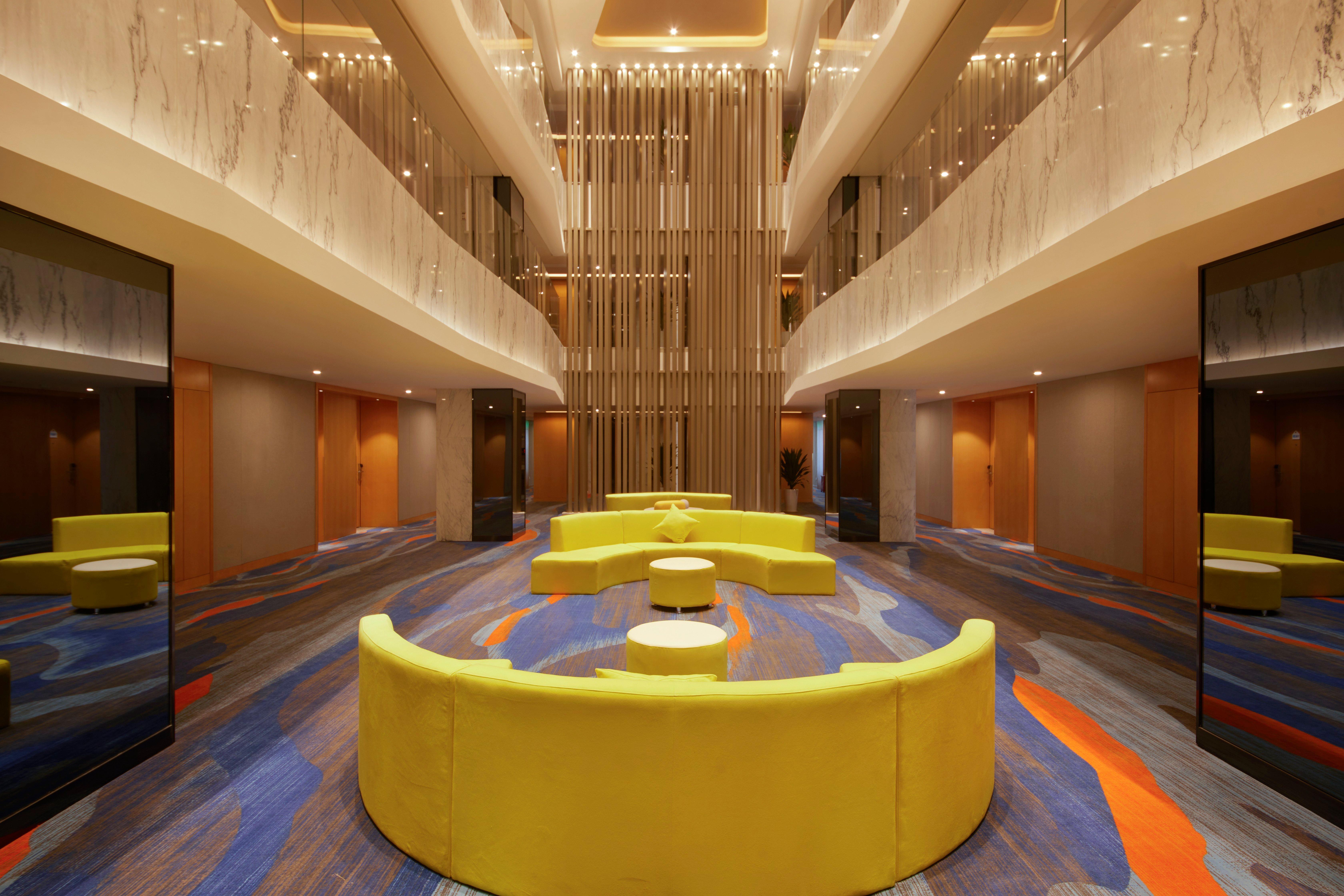 Holiday Inn Express Zhengzhou Zhengdong By Ihg Exterior foto