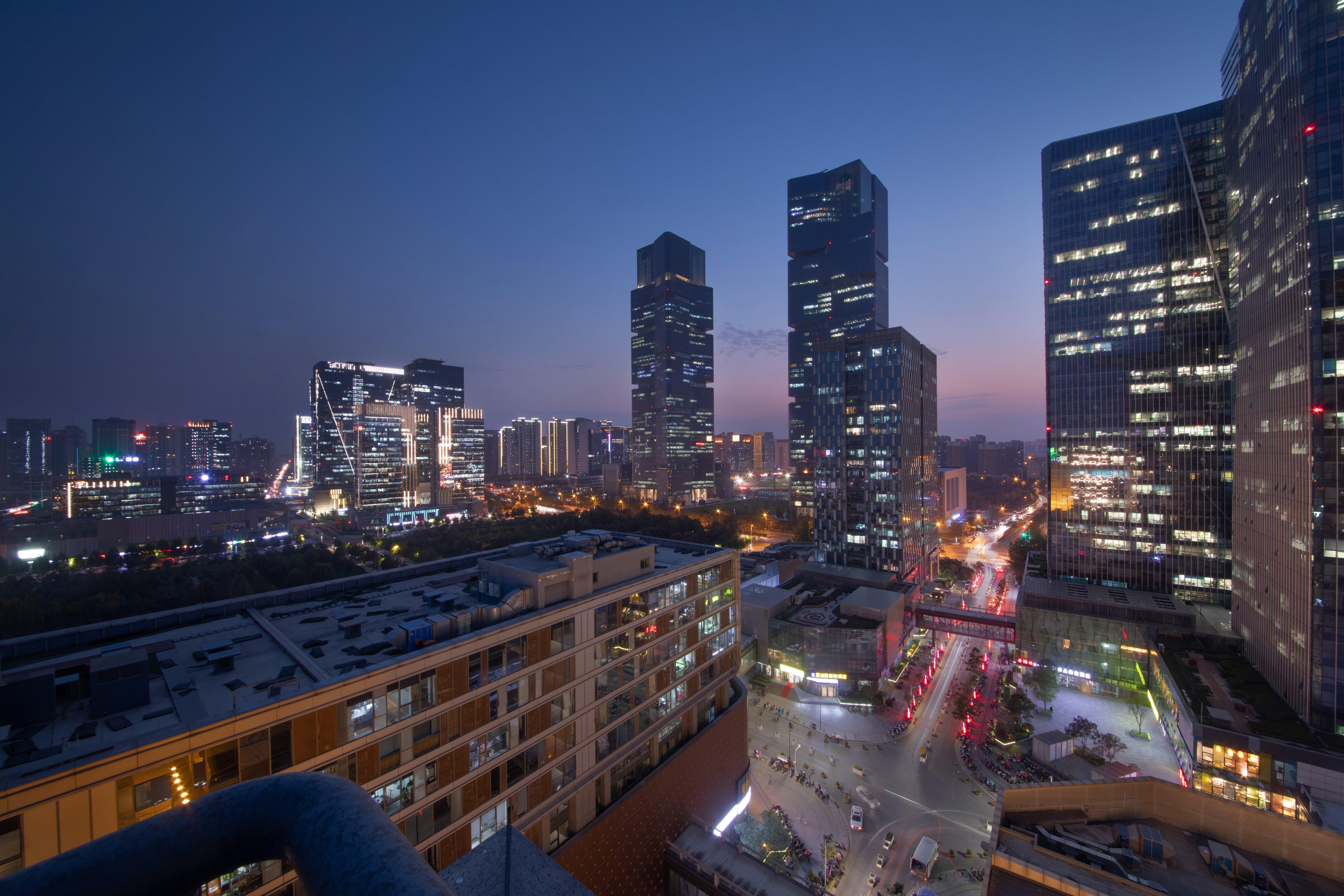 Holiday Inn Express Zhengzhou Zhengdong By Ihg Exterior foto