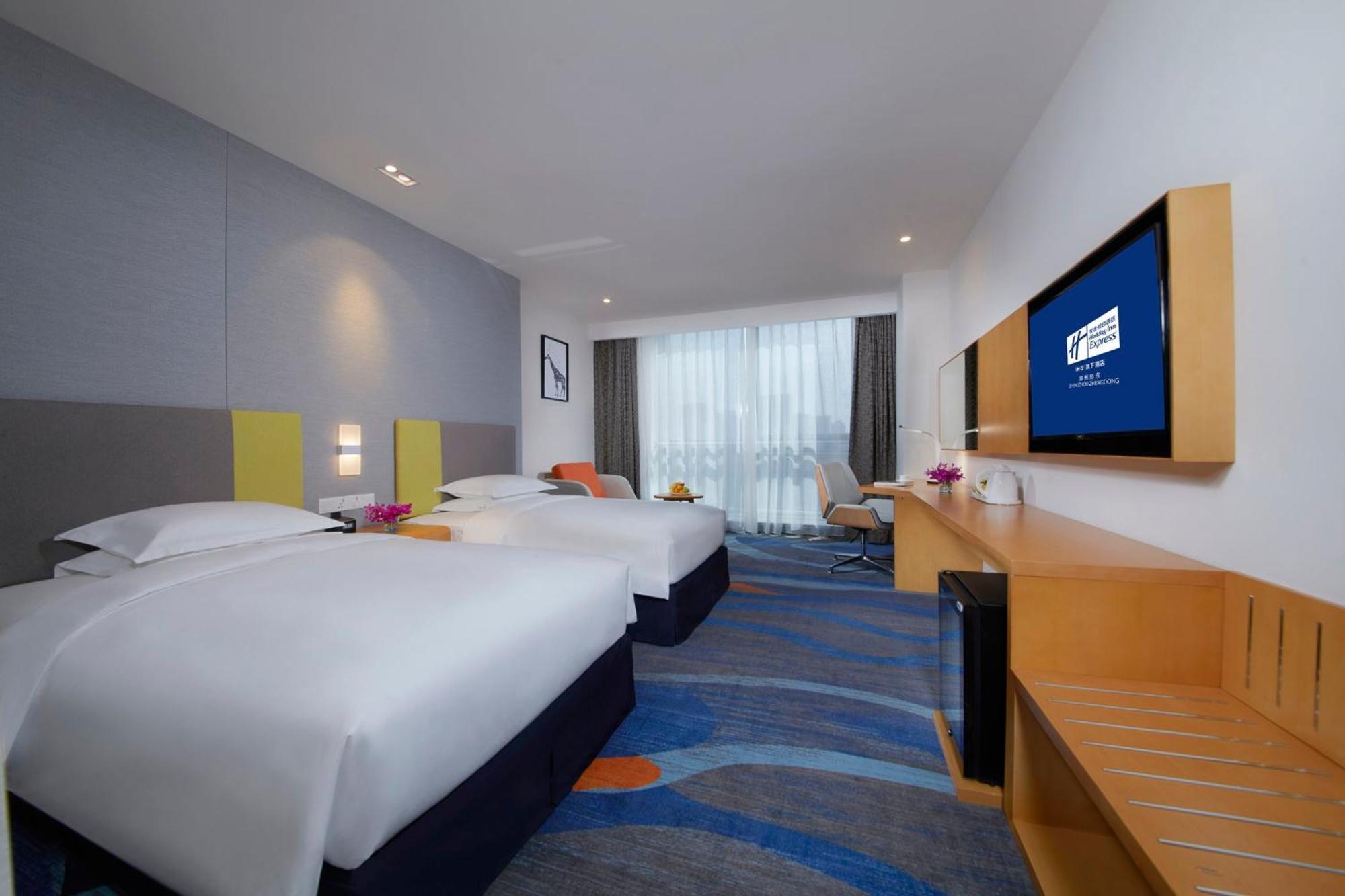 Holiday Inn Express Zhengzhou Zhengdong By Ihg Exterior foto